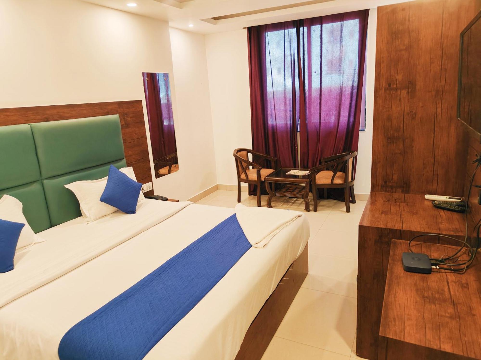 Hotel Le Mount Plaza Near Igi Airport Delhi New Delhi Exterior photo