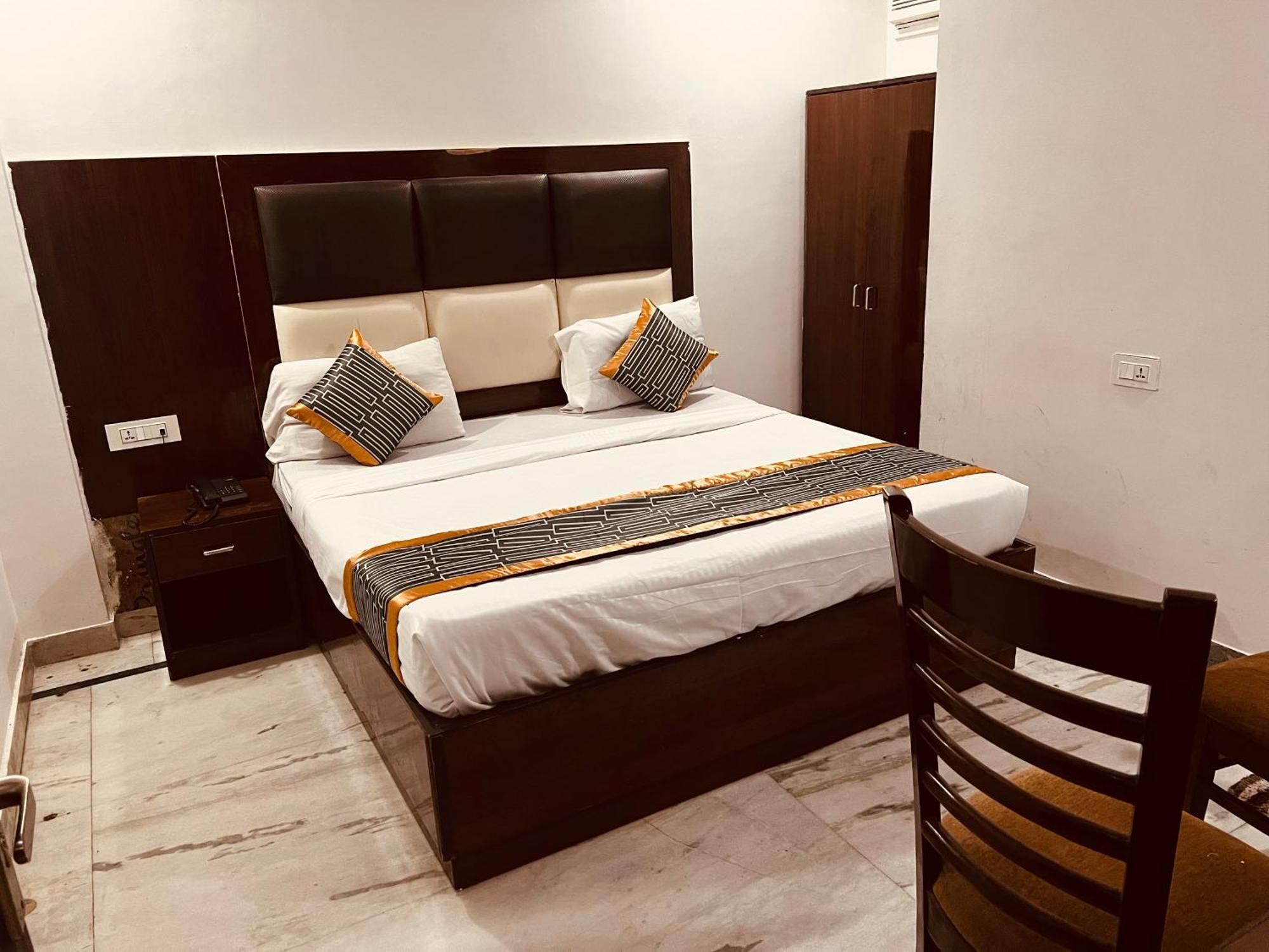Hotel Le Mount Plaza Near Igi Airport Delhi New Delhi Exterior photo